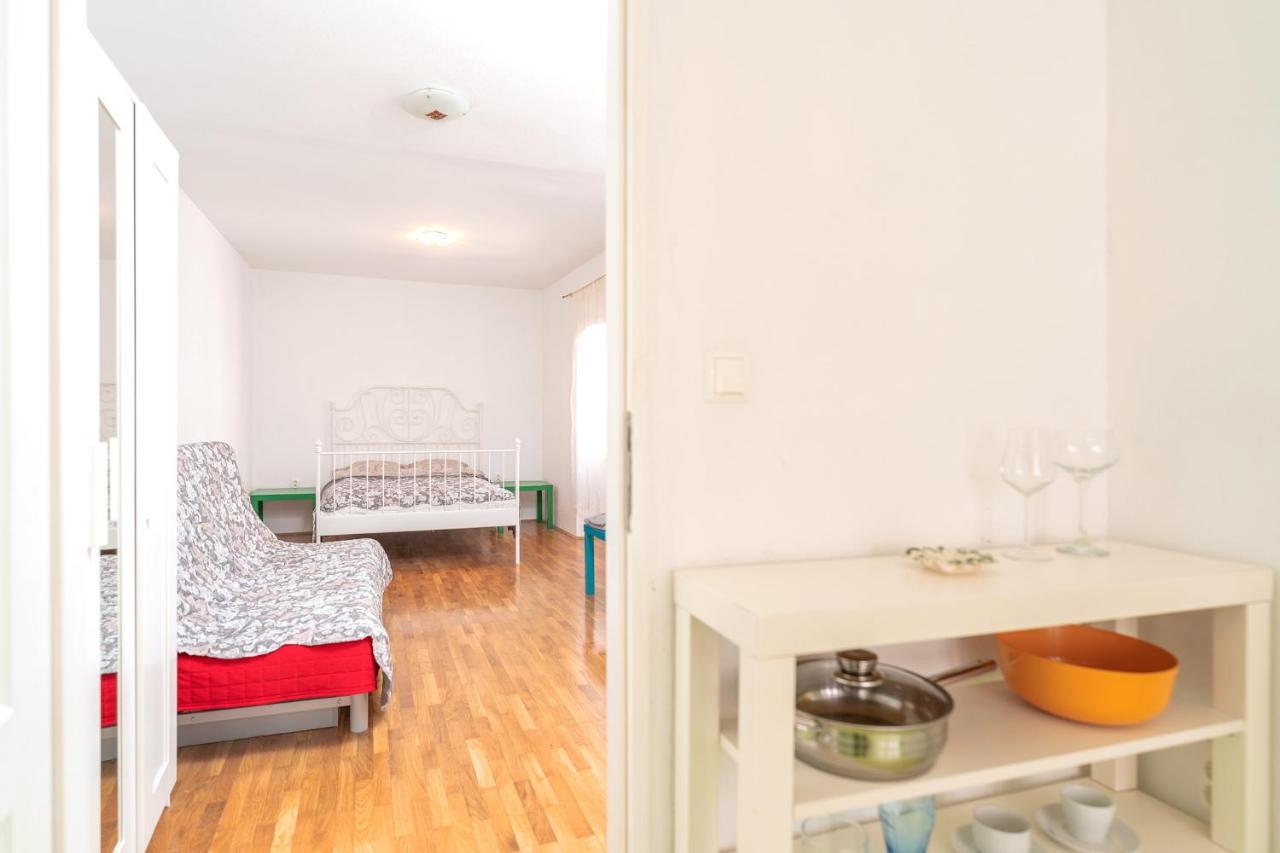 חוואר Harbourside Guesthouse Mandina - Zf Hvar מראה חיצוני תמונה