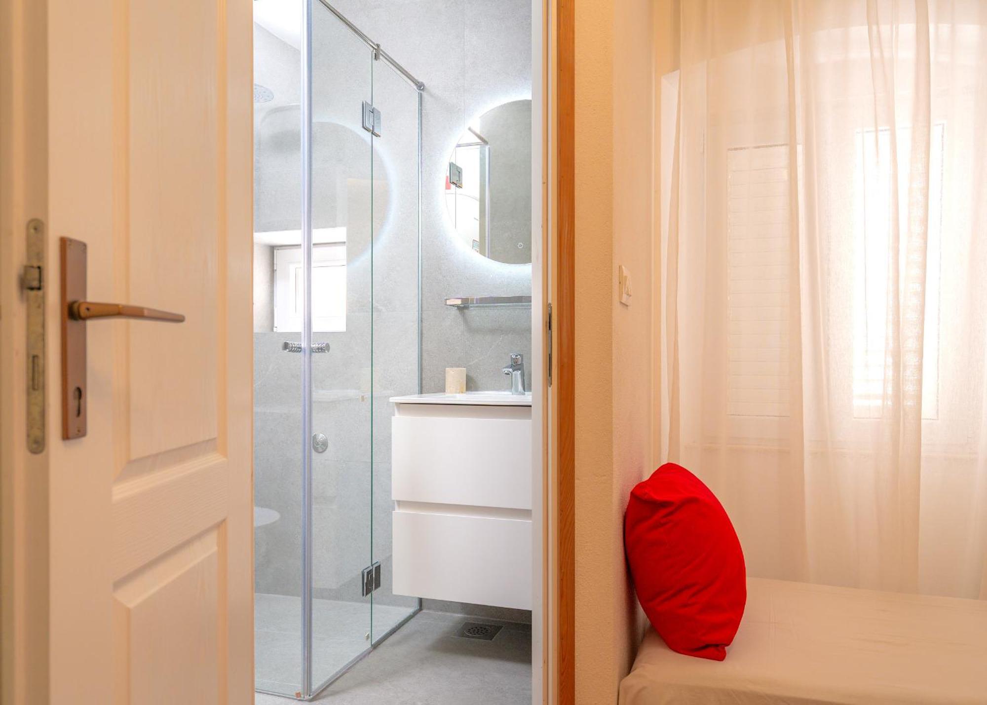 חוואר Harbourside Guesthouse Mandina - Zf Hvar מראה חיצוני תמונה